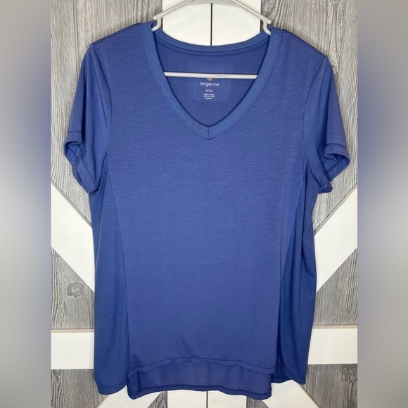 BAG155. Tangerine Blue Performance V-Neck Tee Small - Picture 1 of 5